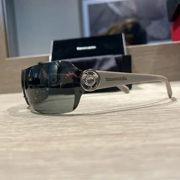 Ultra rare Tiffany & co sunglasses - Picture 4 of 4